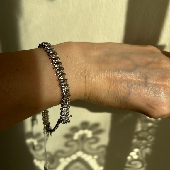 DIAMOND TENNIS BRACELET 14K WHITE GOLD - Picture 4 of 7